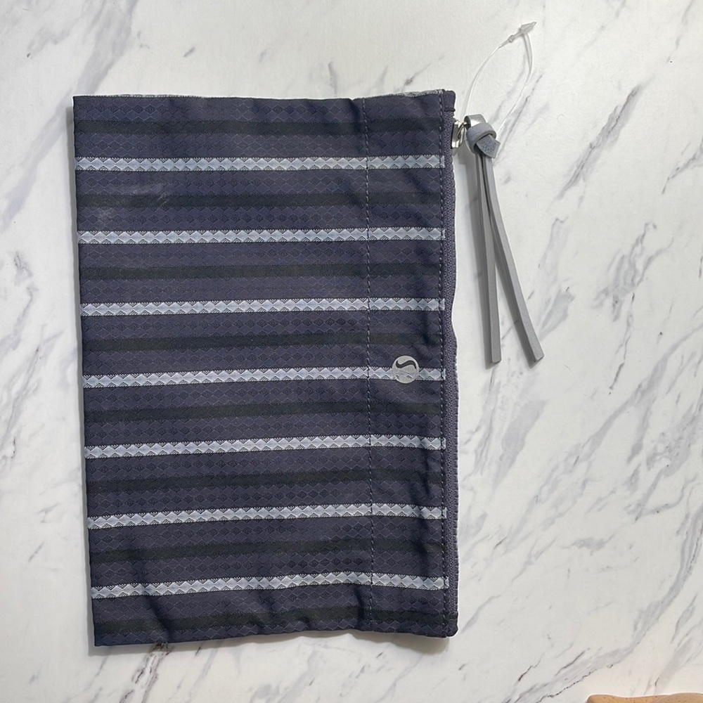 Lululemon Navy, Black and Grey nylon make up bag